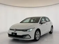 Usata VW Golf VIII Life 116 CV (85 kW) 2023 Bianco Berlina