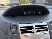 Usata Toyota Yaris Sol 90 CV (66 kW) 2007 Utilitaria