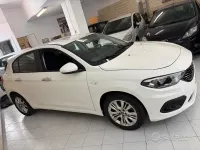 Usata Fiat Tipo Lounge 95 CV (69 kW) 2017 Bianco Berlina