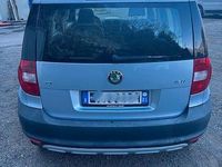 Usata Skoda Yeti 2010 Grigio SUV