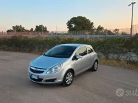Usata Opel Corsa 65 CV (47 kW) 2011 Grigio Utilitaria