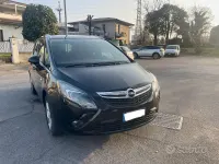 Usata Opel Zafira Tourer Cosmo 136 CV (100 kW) 2013 Nero Monovolume