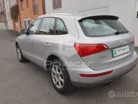 Usata Audi Q5 170 CV (125 kW) 2009 Grigio SUV