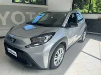 Usata Toyota Aygo X Active 72 CV (52 kW) 2022 Argento SUV
