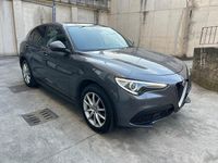 Usata Alfa Romeo Stelvio Executive 190 CV (139 kW) 2018 Grigio SUV