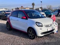 Usata Smart ForFour Prime 71 CV (52 kW) 2016 Bianco Utilitaria
