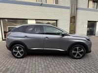 Usata Peugeot 3008 Allure 131 CV (96 kW) 2021 Grigio / metallizzato SUV
