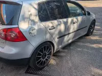 Usata VW Golf IV 105 CV (77 kW) 2005 Grigio Berlina