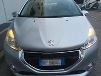 Usata Peugeot 208 82 CV (60 kW) 2012 Grigio Utilitaria