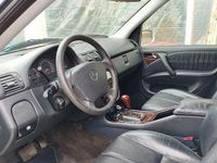 Usata Mercedes ML400 250 CV (183 kW) 2002 Grigio SUV