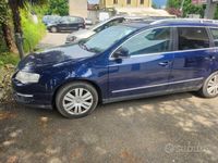 Usata VW Passat 140 CV (102 kW) 2008 Blu Station wagon