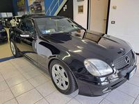 Usata Mercedes SLK200 163 CV (119 kW) 2001 Nero Cabrio