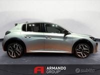Usata Peugeot 208 GT 101 CV (74 kW) 2024 Grigio Utilitaria