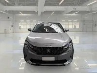Usata Peugeot 5008 Business-Line 130 CV (95 kW) 2021 Grigio SUV