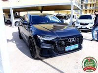 Usata Audi Q8 S-Line 286 CV (210 kW) 2022 Grigio SUV