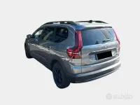 Usata Dacia Jogger Extreme 110 CV (80 kW) 2023 Grigio scuro Monovolume