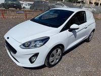 Usata Ford Fiesta 75 CV (55 kW) 2020 Bianco Utilitaria