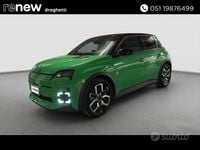Usata Renault 5 E-Tech Komfort 110 kW (150 CV) 2025 Verde Berlina