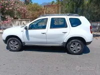 Usata Dacia Duster 105 CV (77 kW) 2014 Bianco SUV