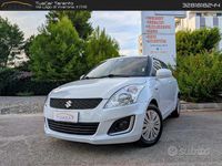 Usata Suzuki Swift 75 CV (55 kW) 2015 Bianco pastello Utilitaria