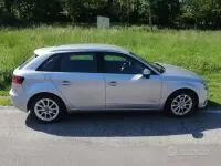 Begagnad Audi A3 Ambiente 110 HK (80 kW) 2016 Grå Sedan