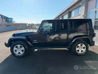 Usata Jeep Wrangler Unlimited Sahara 200 CV (147 kW) 2012 Nero SUV