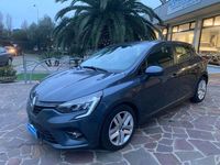 Usata Renault Clio V Life 91 CV (66 kW) 2022 Grigio Berlina
