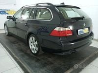 Usata BMW 530 Comfort Edition 231 CV (169 kW) 2007 Azzurro metallizzato Station wagon