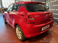 Usata Suzuki Swift Cool 83 CV (61 kW) 2021 Rosso Utilitaria