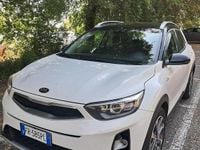 Usata Kia Stonic Style 100 CV (73 kW) 2018 Bianco SUV