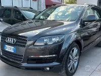 Usata Audi Q7 233 CV (171 kW) 2007 Grigio SUV
