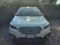 Usata Subaru Outback 2015 Bianco Station wagon