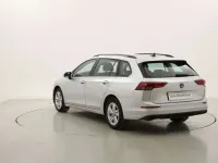 Usata VW Golf VIII Life 116 CV (85 kW) 2023 Argento Station wagon