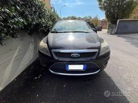Käytetty Ford Focus Titanium 90 HP (66 kW) 2008 Musta Sedan