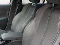 Usata Peugeot 208 GT 101 CV (74 kW) 2024 Grigio Utilitaria