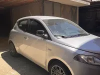 Usata Lancia Ypsilon 69 CV (50 kW) 2018 Grigio Utilitaria