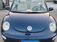Usata VW New Beetle 101 CV (74 kW) 2005 Blu Utilitaria