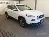 Usata Jeep Cherokee Limited 140 CV (102 kW) 2014 Bianco SUV