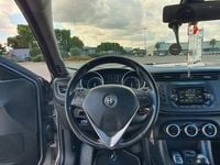 Usata Alfa Romeo Giulietta 140 CV (102 kW) 2011 Grigio Utilitaria