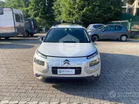 Usata Citroën C4 Cactus Feel 99 CV (72 kW) 2015 Bianco Utilitaria