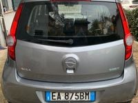 Usata Opel Agila 65 CV (47 kW) 2010 Grigio Utilitaria