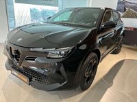 Nuova Alfa Romeo Junior Ti 145 CV (106 kW) 2026 Nero SUV