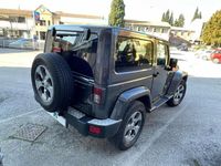 usata Jeep Wrangler 2.8 CRD DPF Sahara Auto