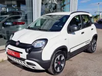 Usata Fiat Panda Cross Cross 69 CV (50 kW) 2018 Bianco pastello Utilitaria