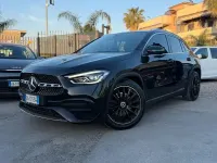 Usata Mercedes GLA200 AMG line 150 CV (110 kW) 2020 Nero SUV