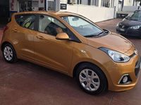 Usata Hyundai i10 65 CV (47 kW) 2015 Arancione Utilitaria