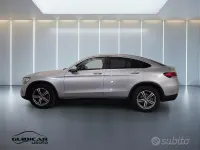 Usata Mercedes GLC200 163 CV (119 kW) 2021 Argento SUV