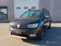 Usata Dacia Sandero Stepway 90 CV (66 kW) 2017 Marrone Berlina