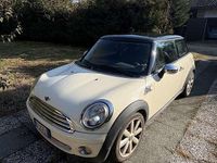 Usata Mini Cooper 120 CV (88 kW) 2010 Beige Utilitaria