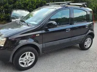Usata Fiat Panda 4x4 69 CV (50 kW) 2009 Nero Utilitaria
